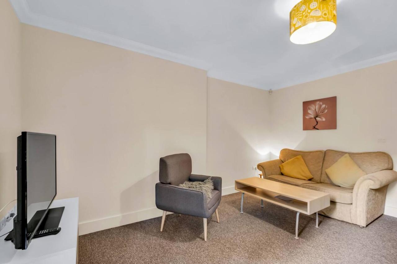 Pass The Keys Quiet 2-Bed Apartment On The Ground Floor Canterbury Eksteriør billede