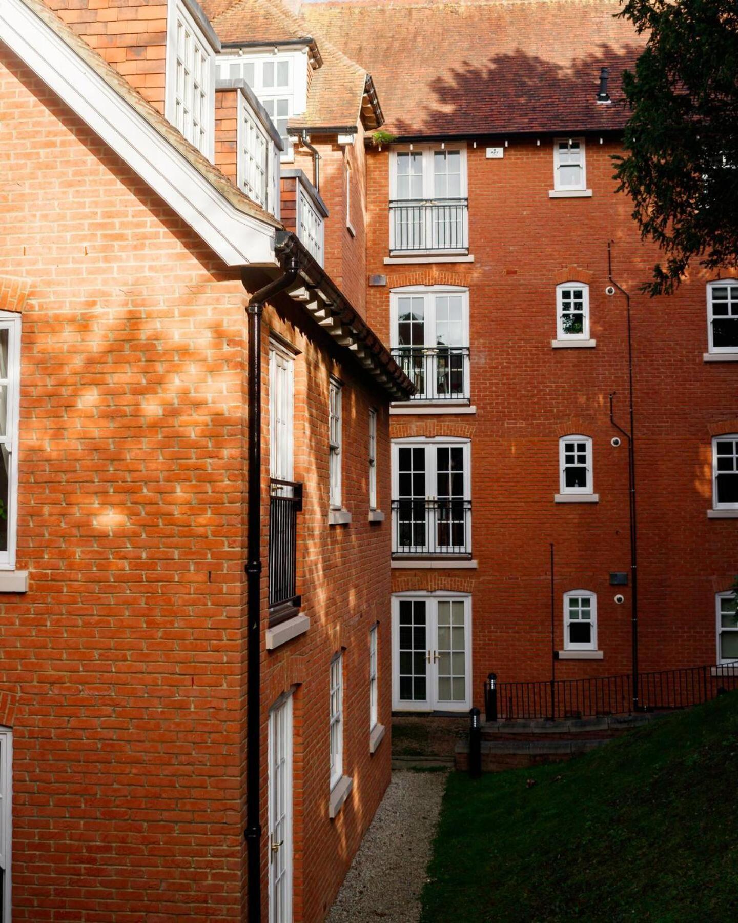 Pass The Keys Quiet 2-Bed Apartment On The Ground Floor Canterbury Eksteriør billede