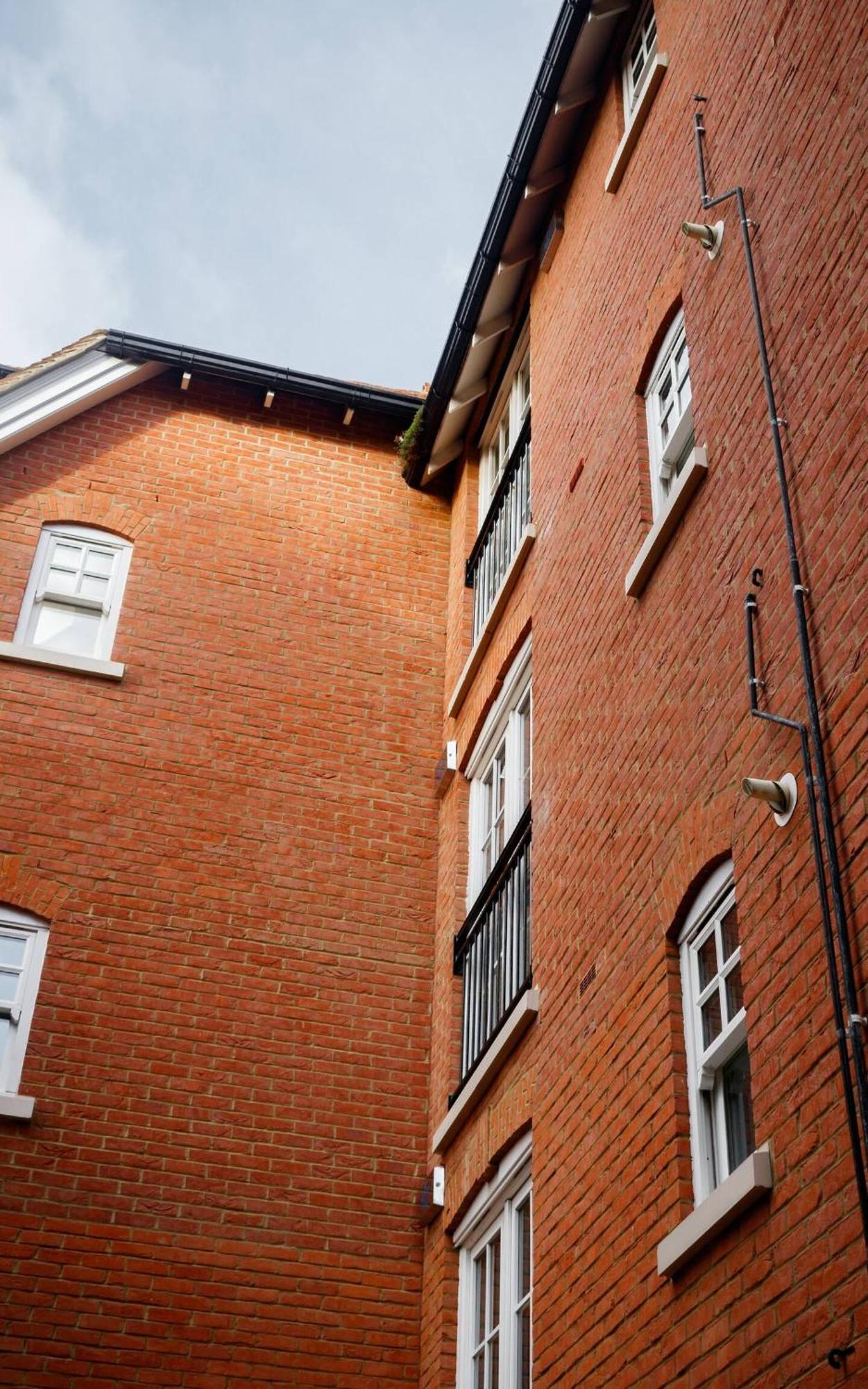 Pass The Keys Quiet 2-Bed Apartment On The Ground Floor Canterbury Eksteriør billede